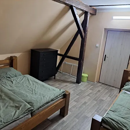 Alojamento de Turismo Selvagem Na Rozcestí *