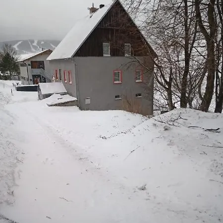 Na Rozcestí *